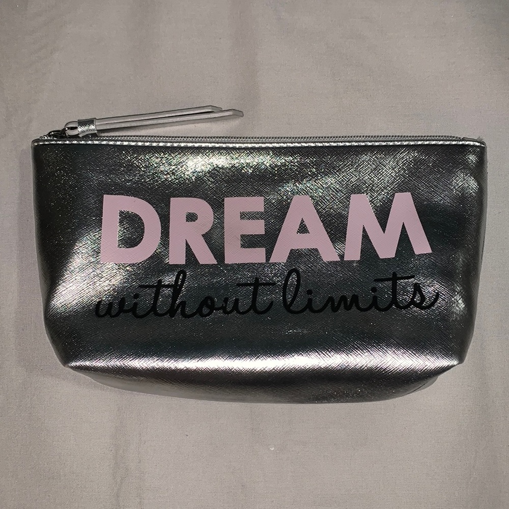 Dream Without Limits - New York & Co